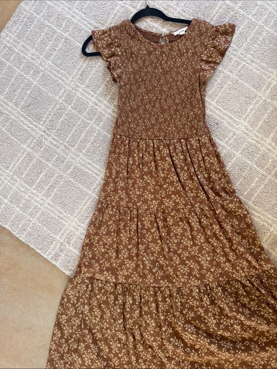 mine Dresses & Skirts - Brown Floral Tiered Midi Dress